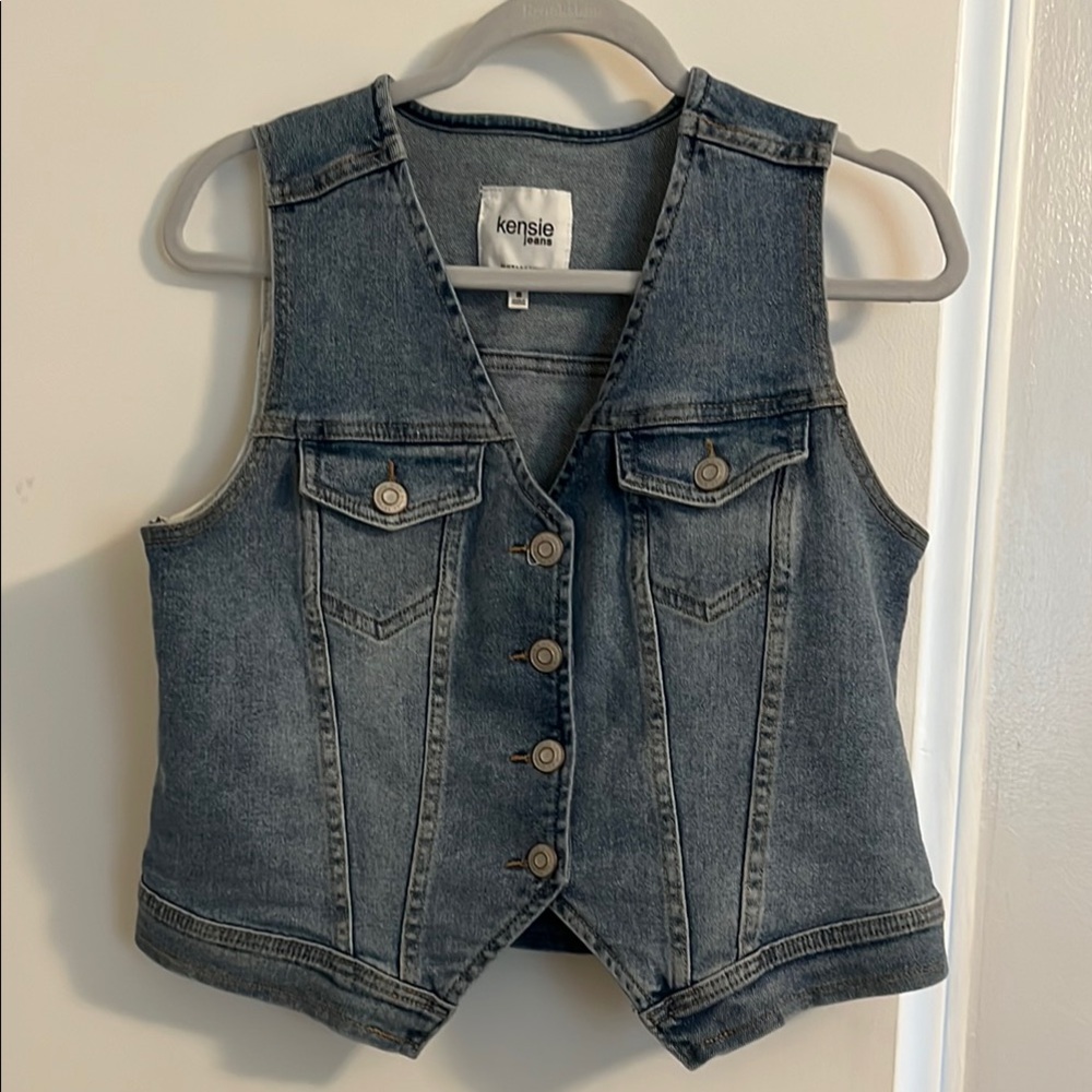 Kensie Blue Denim Button-Up Vest